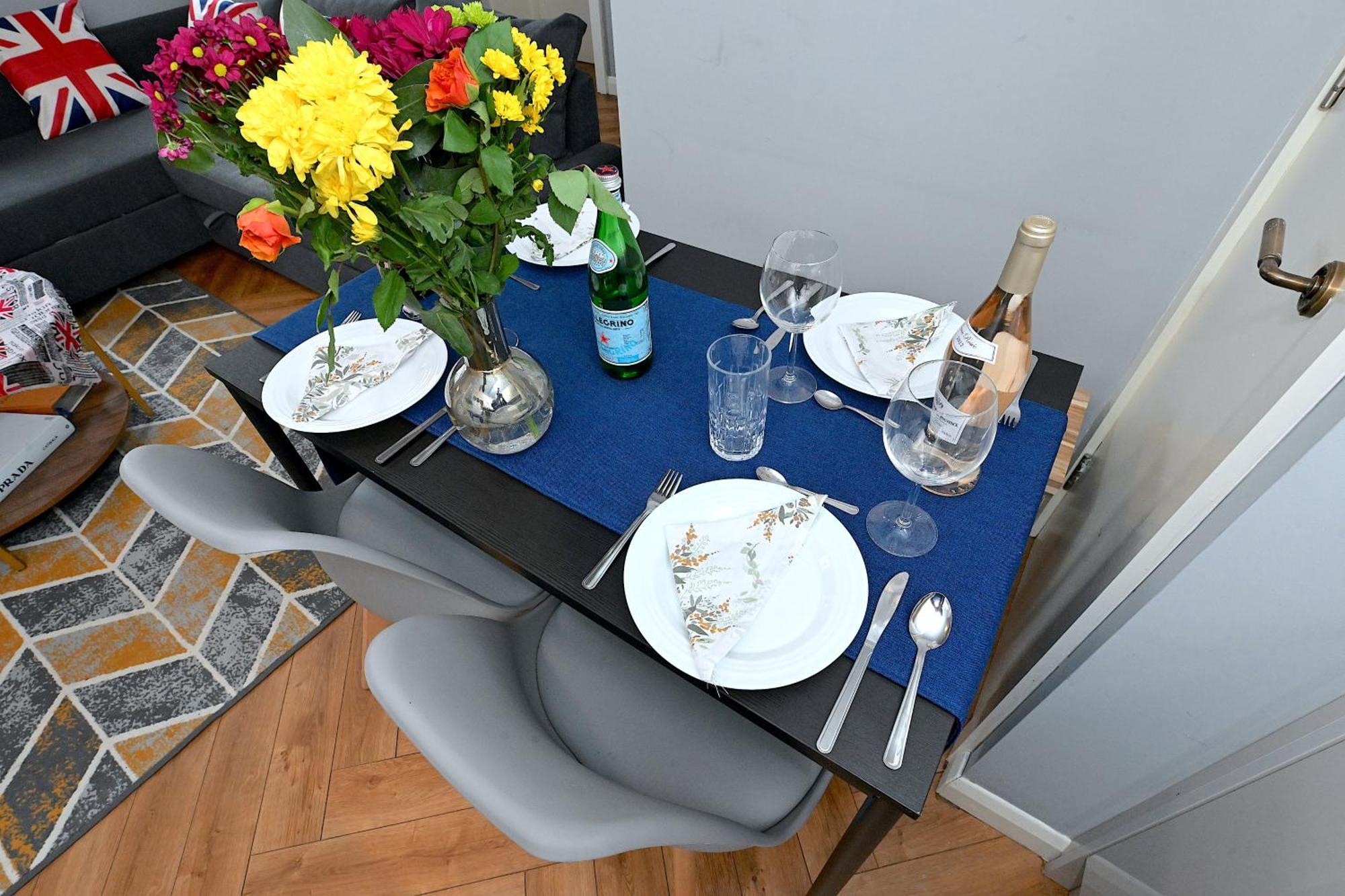 1 Bedroom Flat In Wood Green Piccadilly Line London Exterior photo
